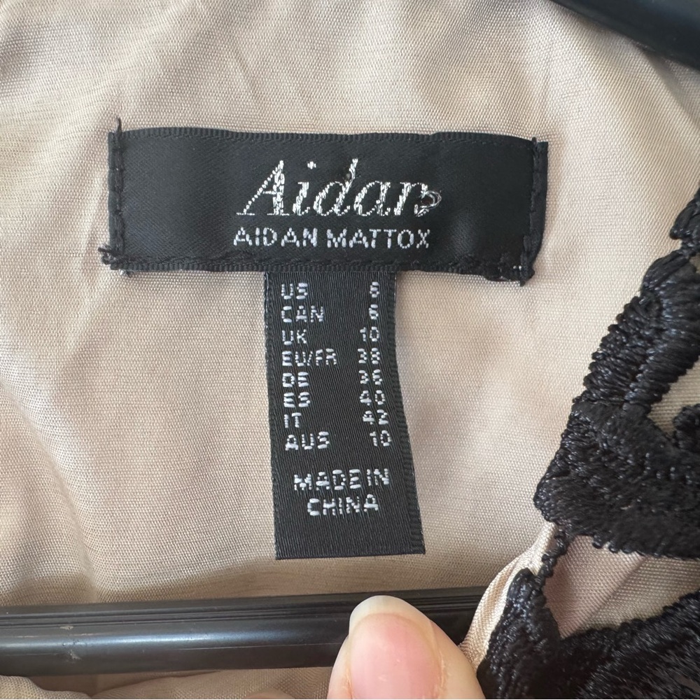 Aidan Mattox Black Lace Fit & Flare‎ Dress Size 8 Evening Semi Formal Date Night - Picture 6 of 9